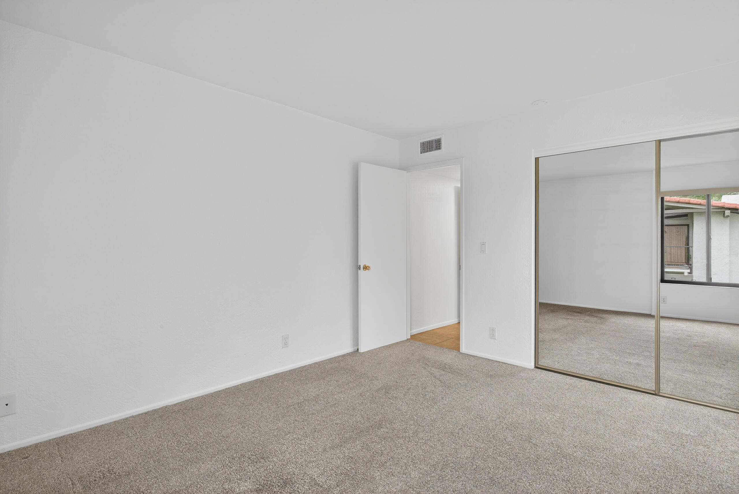 1050 Ramon Road, Unit 127 Palm Springs, CA 92264 - Photo 17 of 29 a view of an empty room