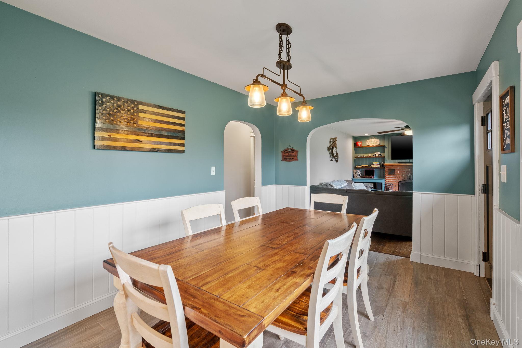 1327 County Rte 17 Montgomery, NY 12549 - Photo 8 of 37 a dining room with furniture and window