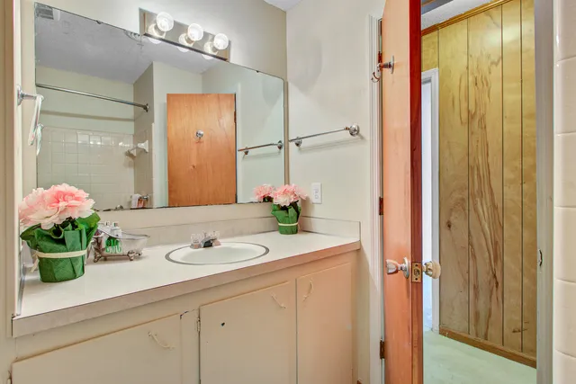 $440,000 | 5070 Highway 165, Hollywood, SC 29449