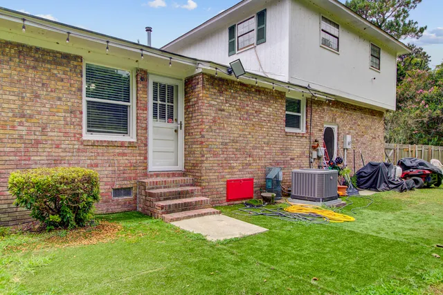 $440,000 | 5070 Highway 165, Hollywood, SC 29449