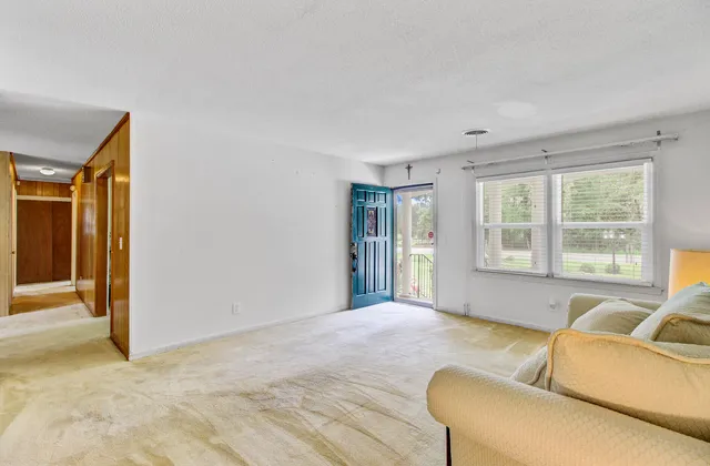 $440,000 | 5070 Highway 165, Hollywood, SC 29449