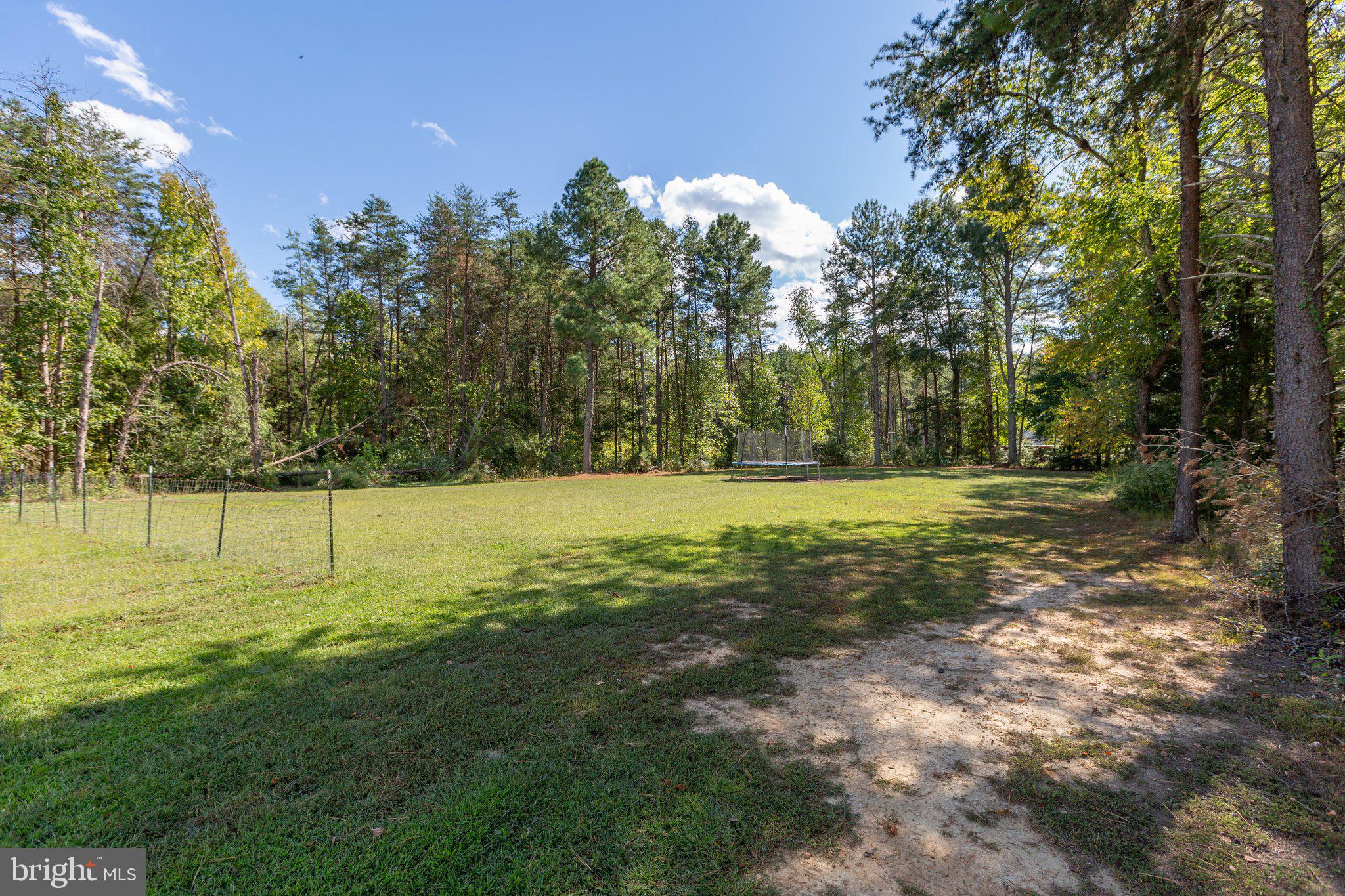 6160 Hickory Ridge Road Spotsylvania, VA 22551 - Photo 50 of 70 Back yard with trampoline