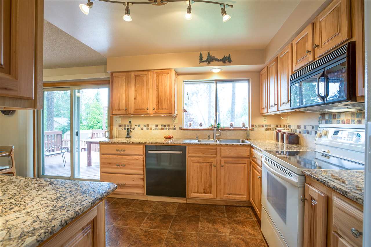 3909 East Beverly Road Mead, WA 99021 - Photo 4 of 20 Gallery Image 4