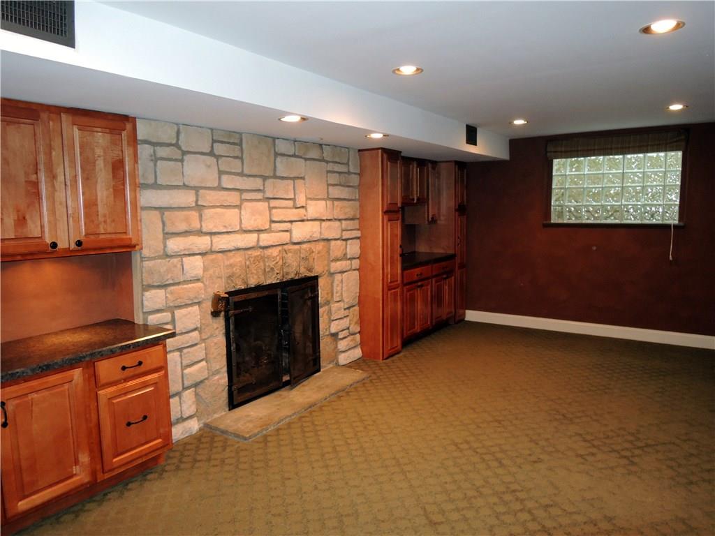 769 Larchmont Road Mt. Lebanon, PA 15243 - Photo 16 of 18 Gallery Image 16
