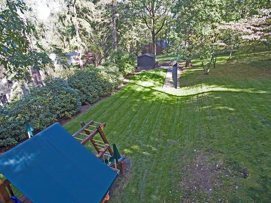 769 Larchmont Road Mt. Lebanon, PA 15243 - Photo 18 of 18 Gallery Image 18