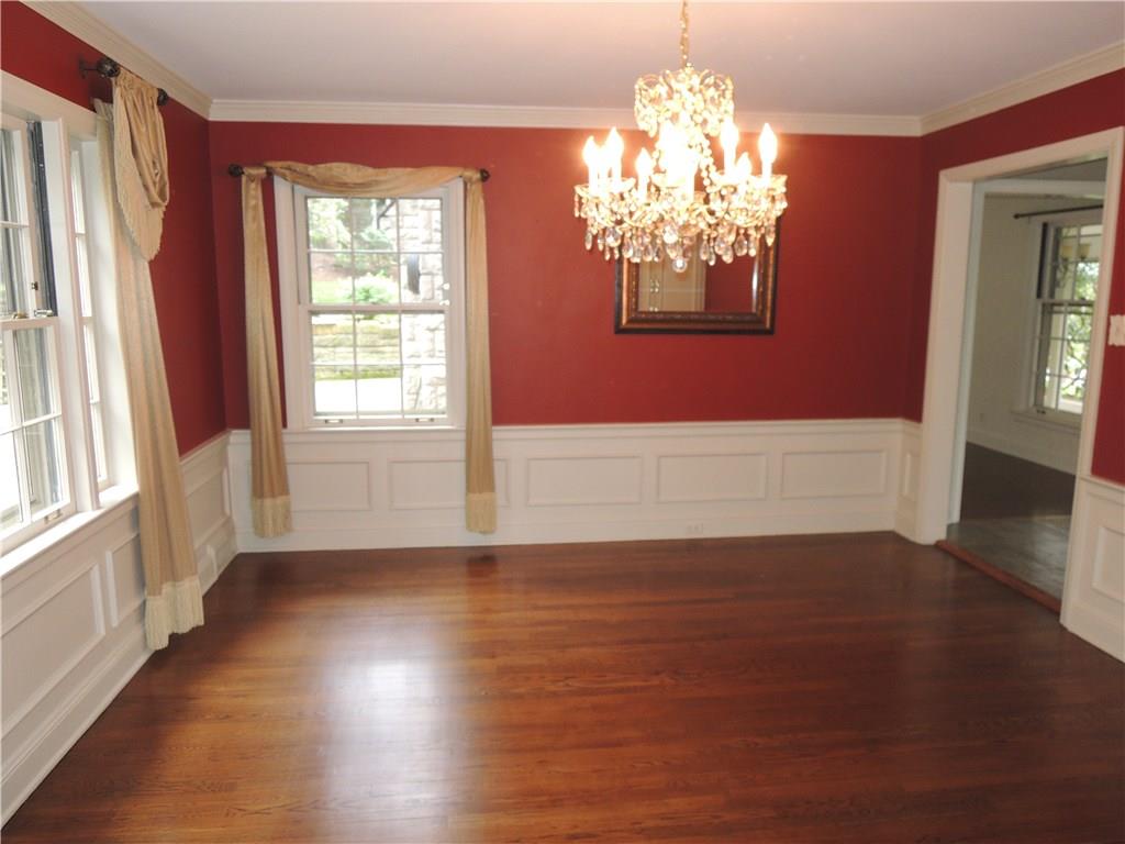 769 Larchmont Road Mt. Lebanon, PA 15243 - Photo 8 of 18 Gallery Image 8