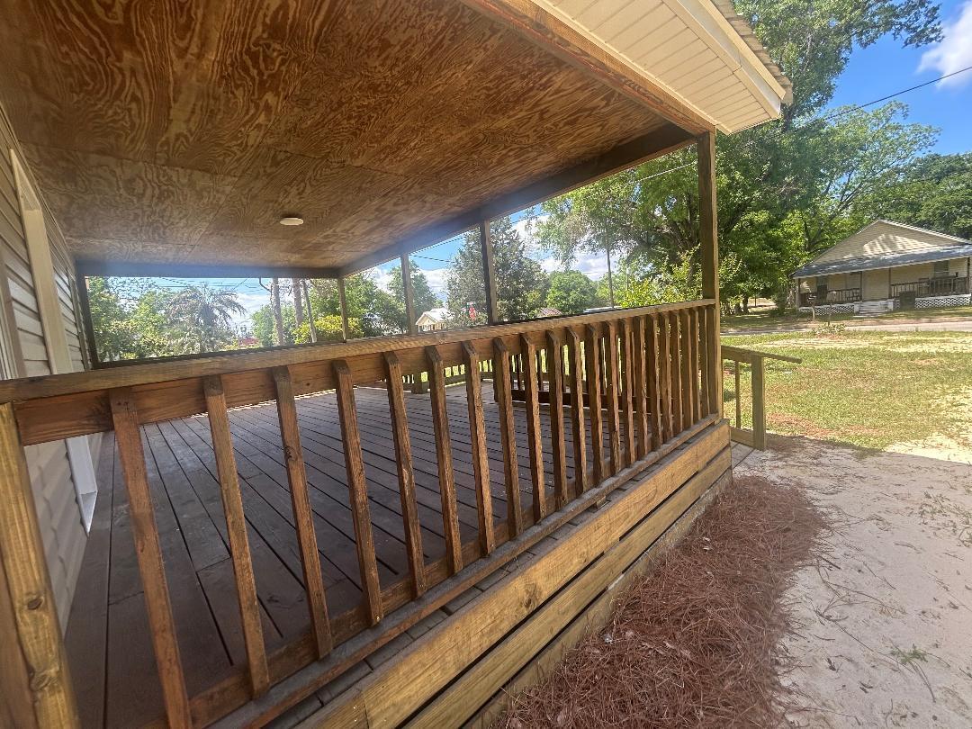 200 North Pleasant Street Geneva, AL 36340 - Photo 17 of 19 ramp