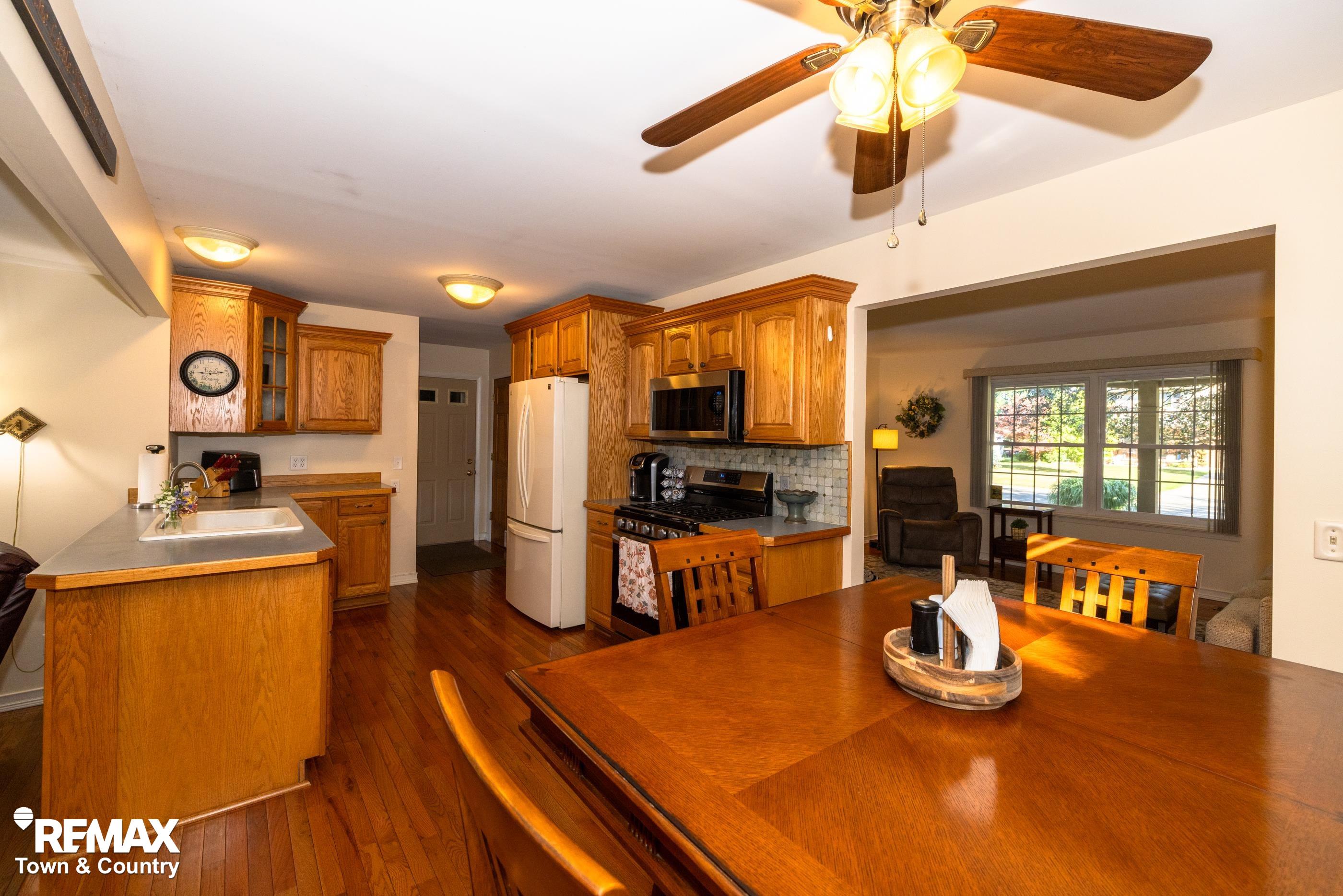 1239 Stonehenge Road Flint, MI 48532 - Photo 13 of 40 Gallery Image 13