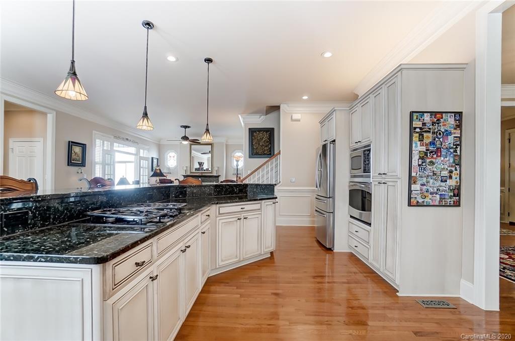 17410 Meadow Bottom Road Charlotte, NC 28277 - Photo 12 of 48 Gallery Image 12