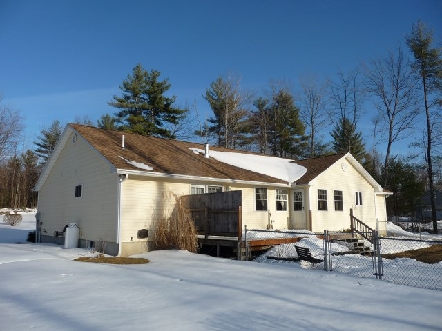 45 Shaw Road Franklin, NH 03235 - Photo 2 of 40