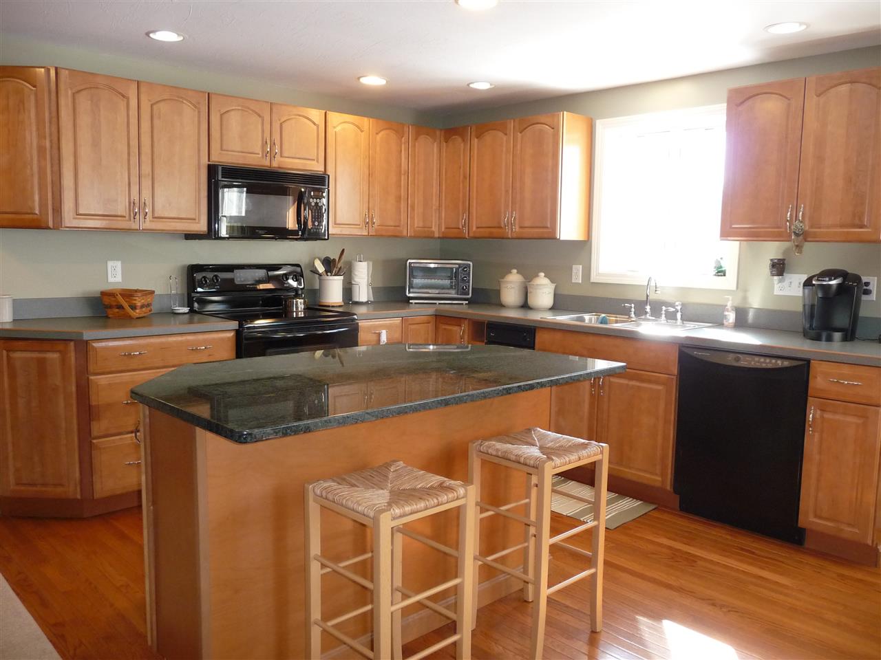 45 Shaw Road Franklin, NH 03235 - Photo 3 of 40