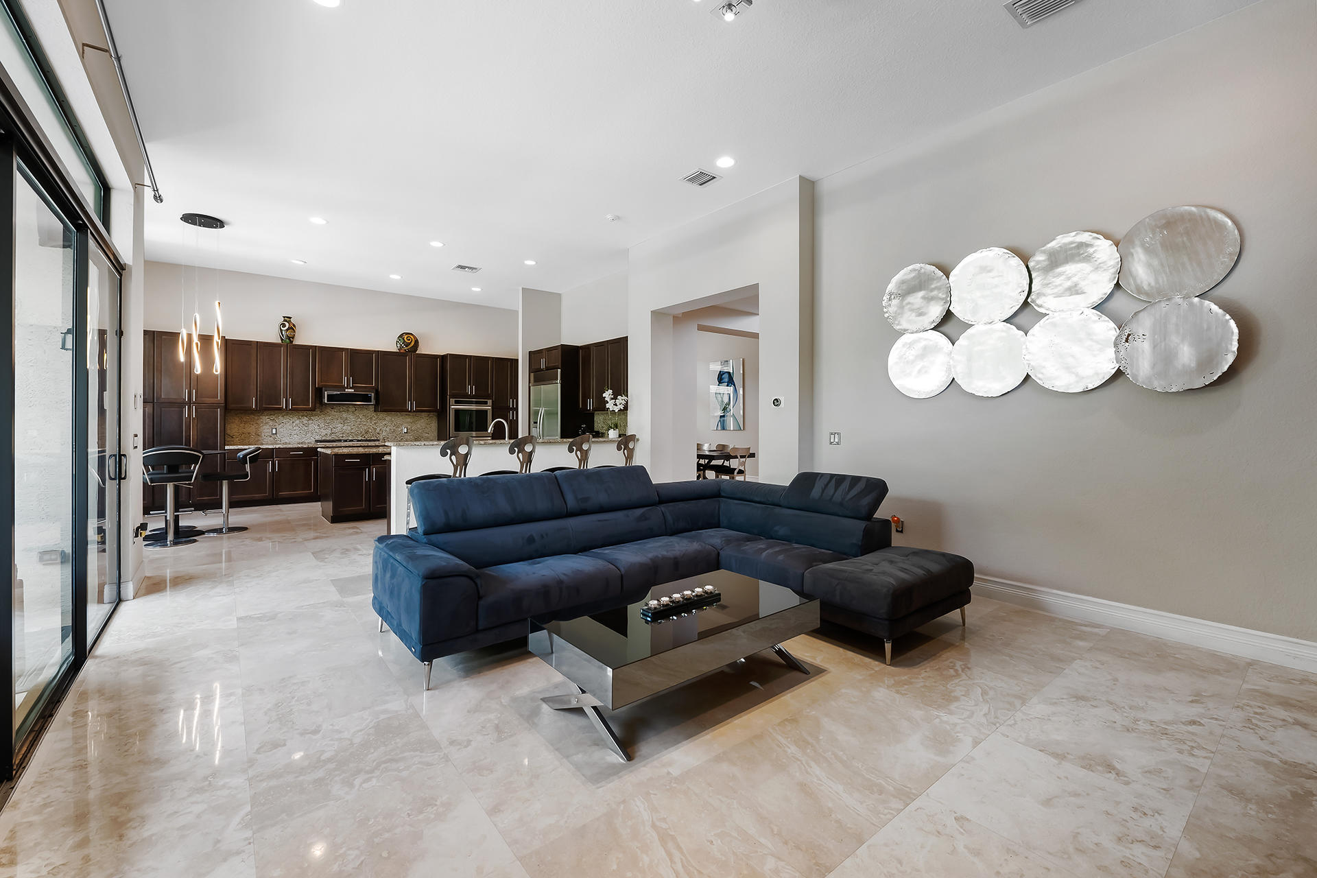 8724 Lewis River Road Delray Beach, FL 33446 - Photo 12 of 50 Family Room