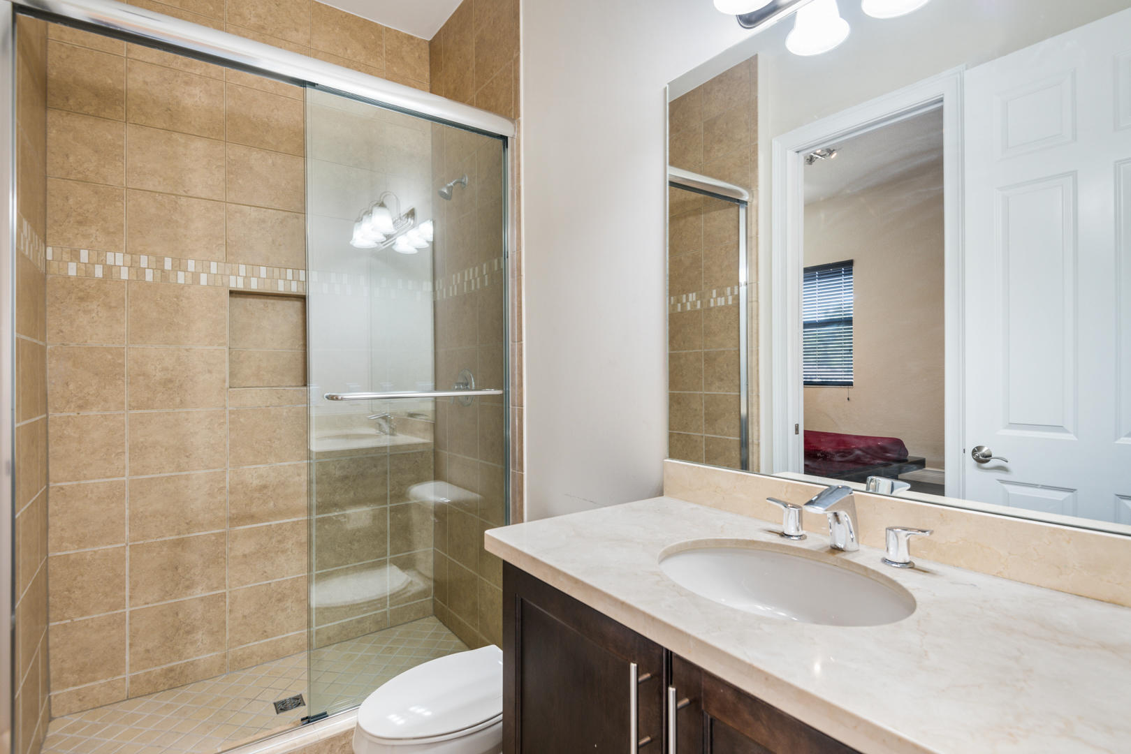 8724 Lewis River Road Delray Beach, FL 33446 - Photo 28 of 50 Secondary Bathroom