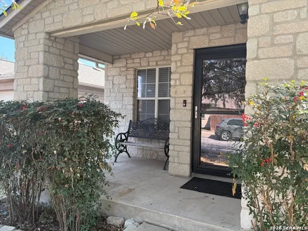 $1,675 | 4962 Corian Springs Drive, San Antonio, TX 78247