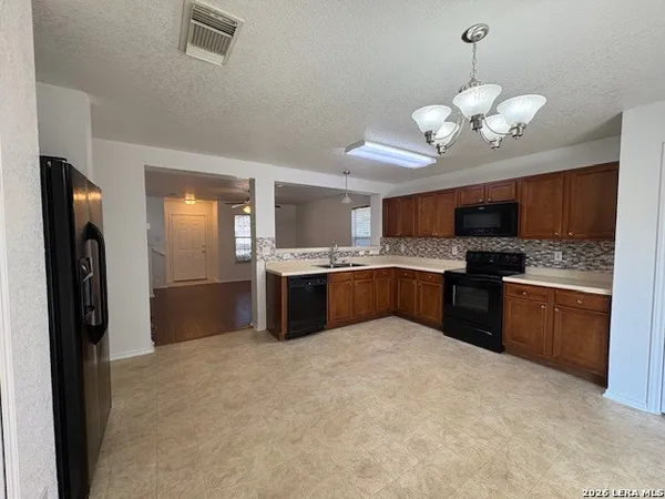 $1,675 | 4962 Corian Springs Drive, San Antonio, TX 78247