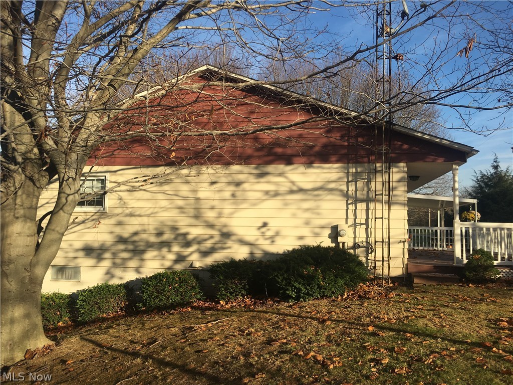 1725 Fohl Street Southwest Canton, OH 44706 - Photo 3 of 7