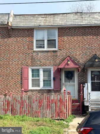 $99,999 | 327 West 21st Street, Chester, PA 19013