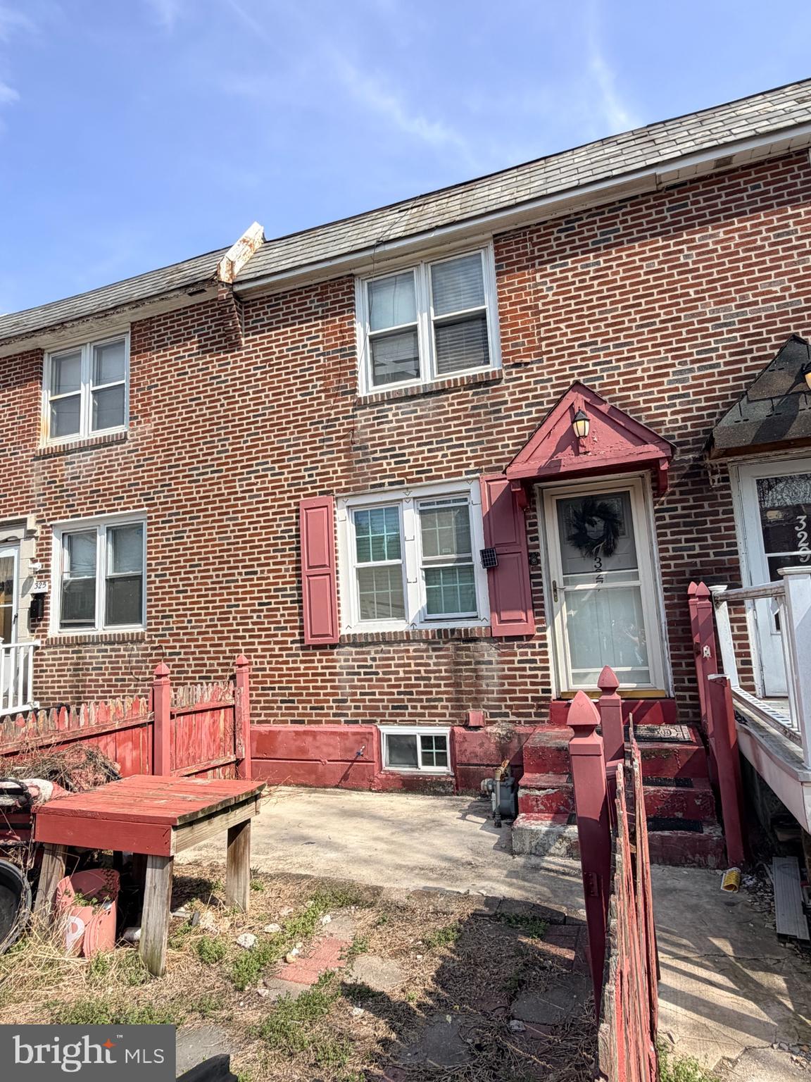 327 West 21st Street Chester, PA 19013 - Photo 2 of 34