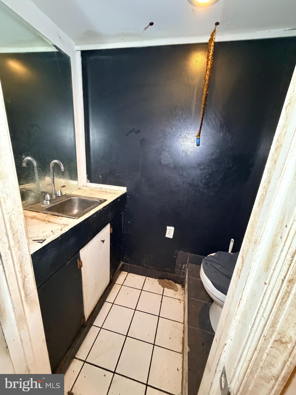 327 West 21st Street Chester, PA 19013 - Photo 28 of 34