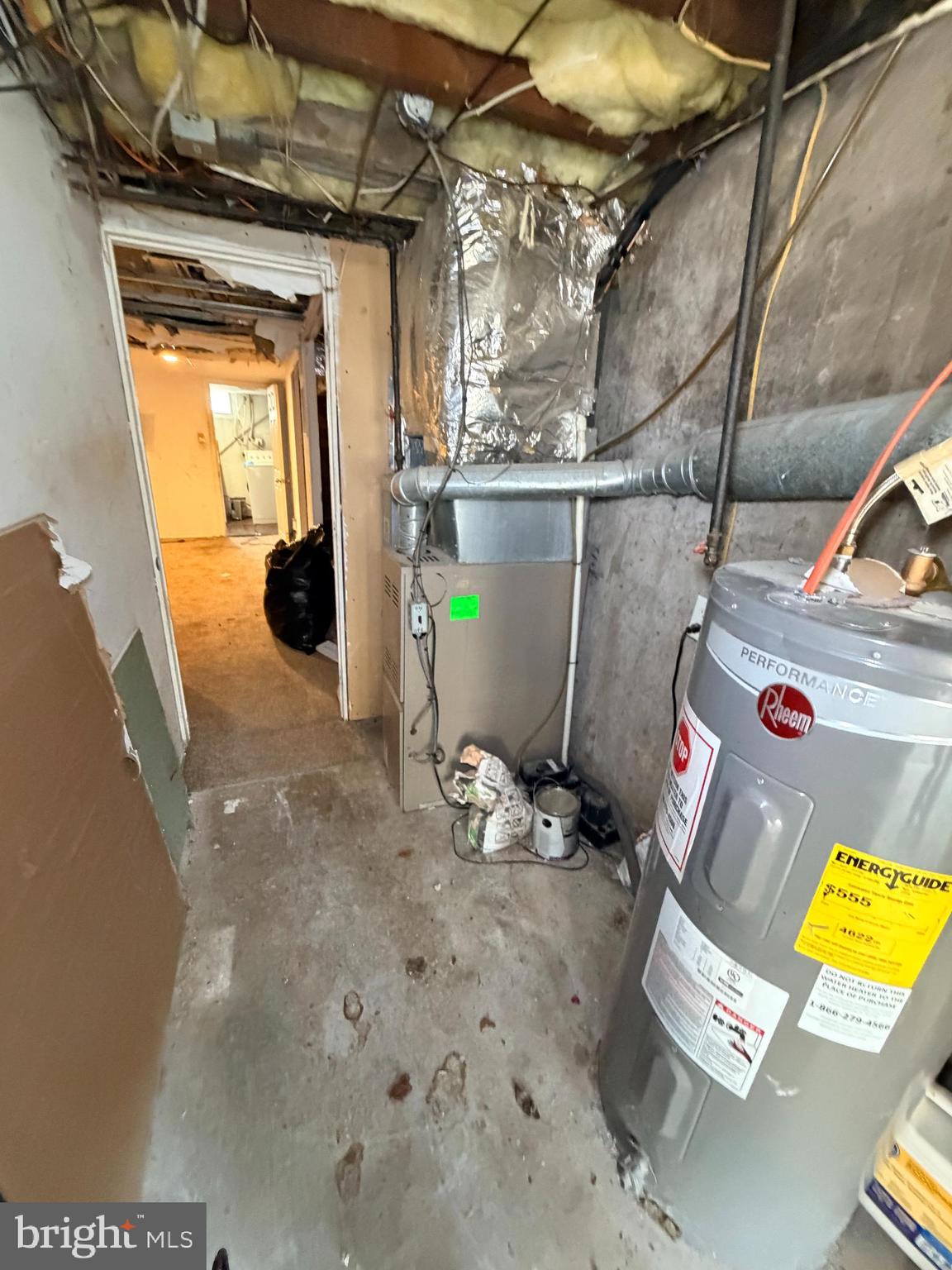 327 West 21st Street Chester, PA 19013 - Photo 32 of 34