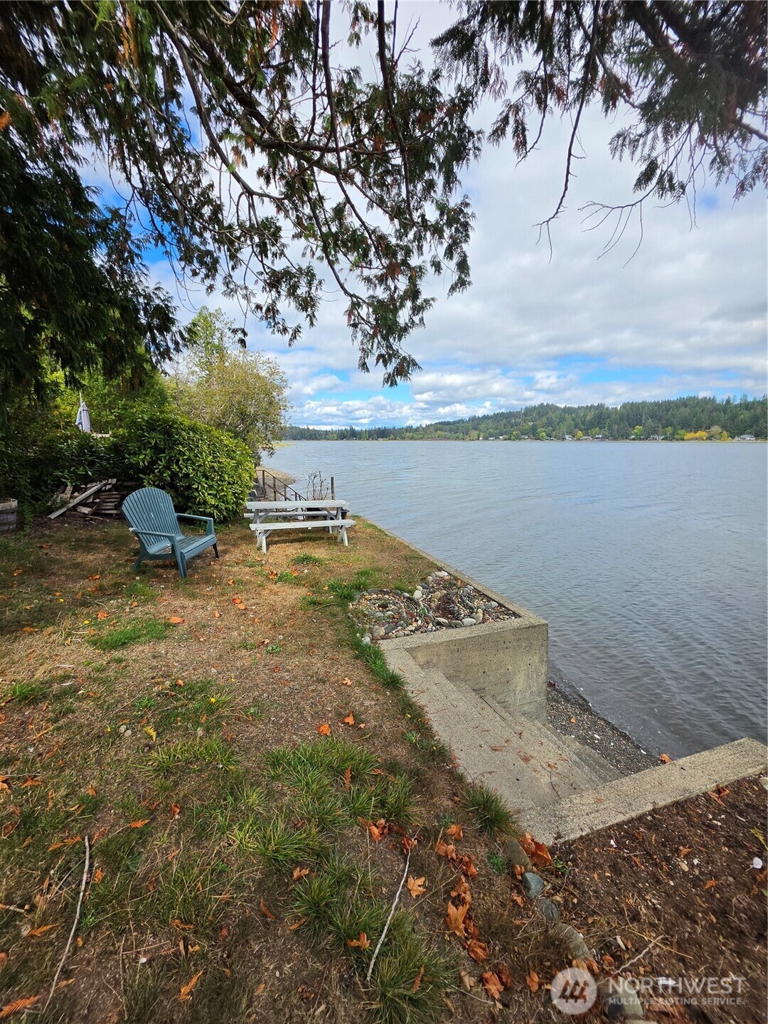 560 East North Bay Road Allyn, WA 98524 - Photo 23 of 28 Gallery Image 23