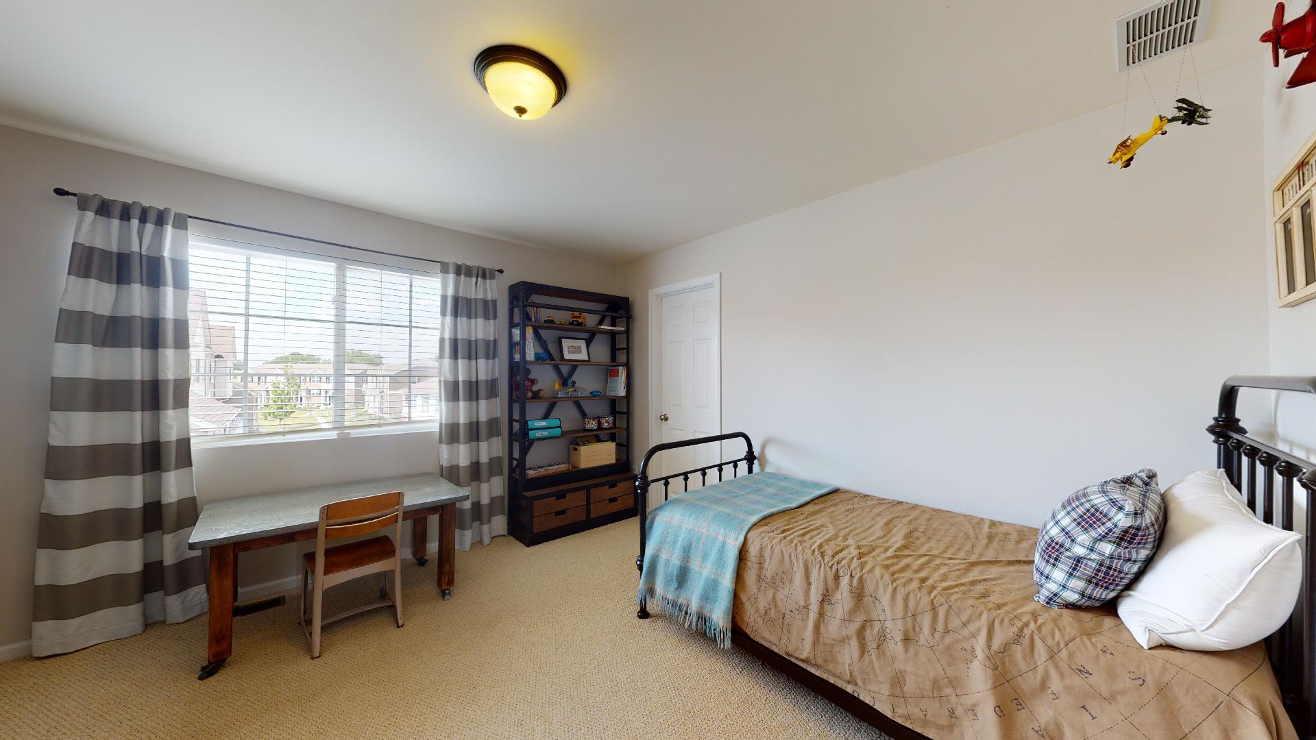 1925 Oxley Circle Naperville, IL 60563 - Photo 20 of 26