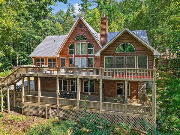 $1,050,000 | 324 Cooper Creek Drive, Suches, GA 30572