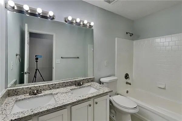 $2,700 | 2926 Cottesford Way Southeast, Smyrna, GA 30080