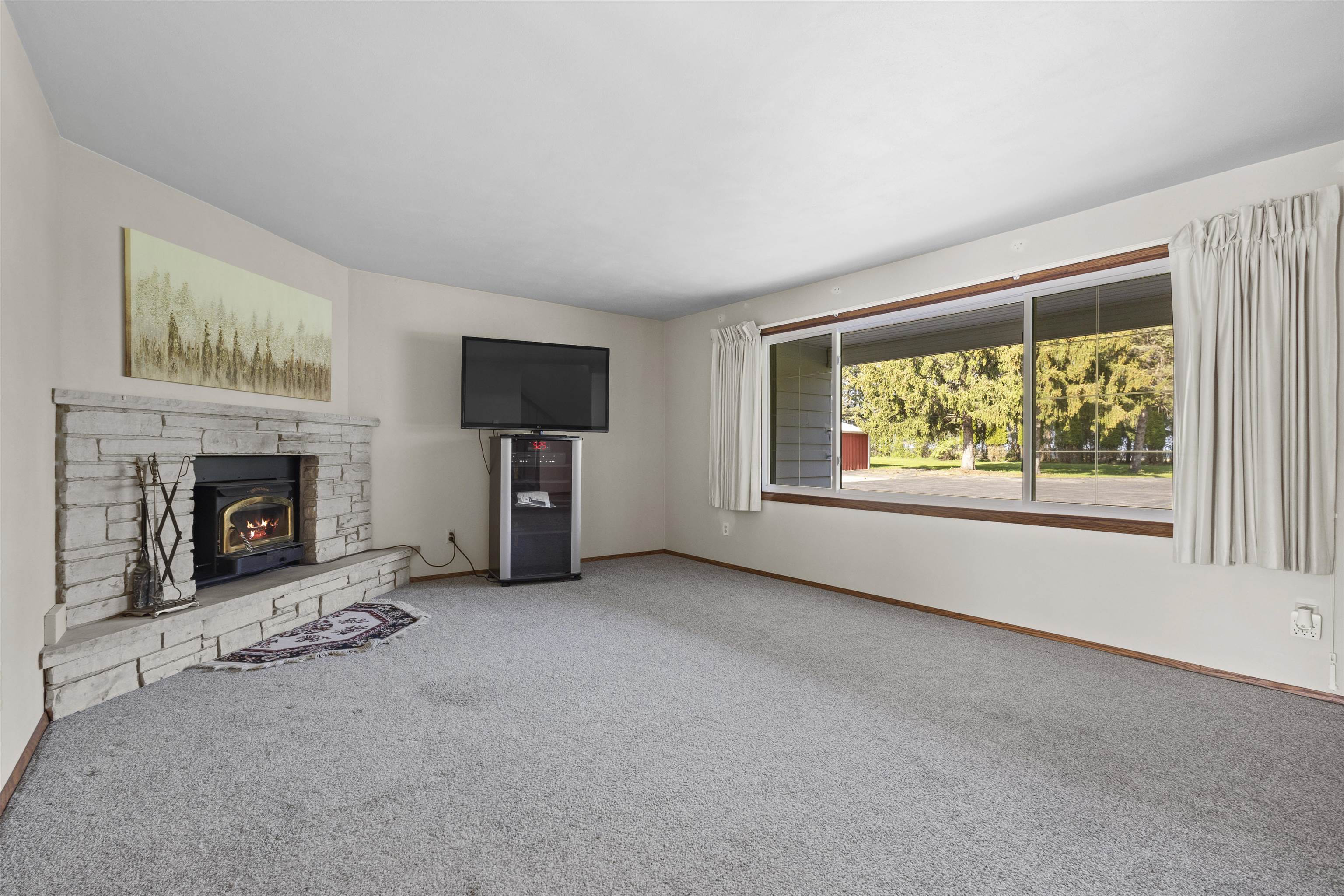 6911 Fahley Road Oshkosh, WI 54904 - Photo 35 of 62