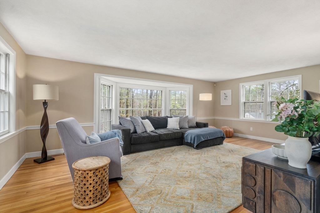 30 Oak Hill Road Sudbury, MA 01776 - Photo 5 of 39