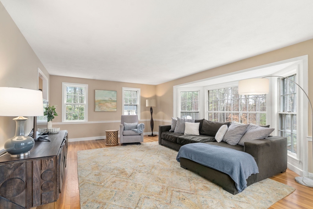 30 Oak Hill Road Sudbury, MA 01776 - Photo 6 of 39