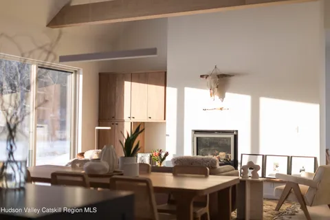 $1,200,000 | 3 Schoolhouse Road, Saugerties, NY 12477