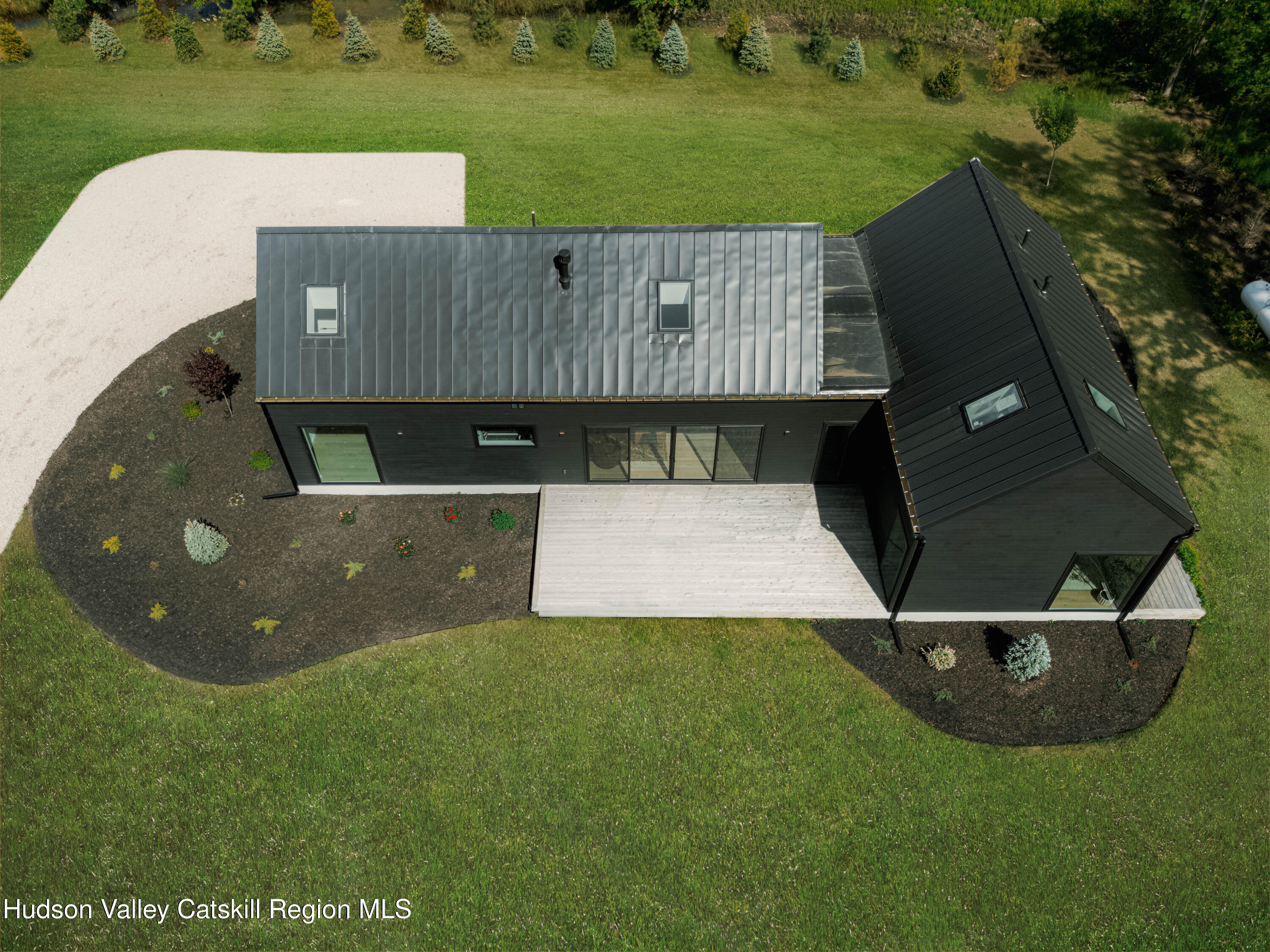 3 Schoolhouse Road Saugerties, NY 12477 - Photo 29 of 33 DJI_20250526154831_0083_D-Edit