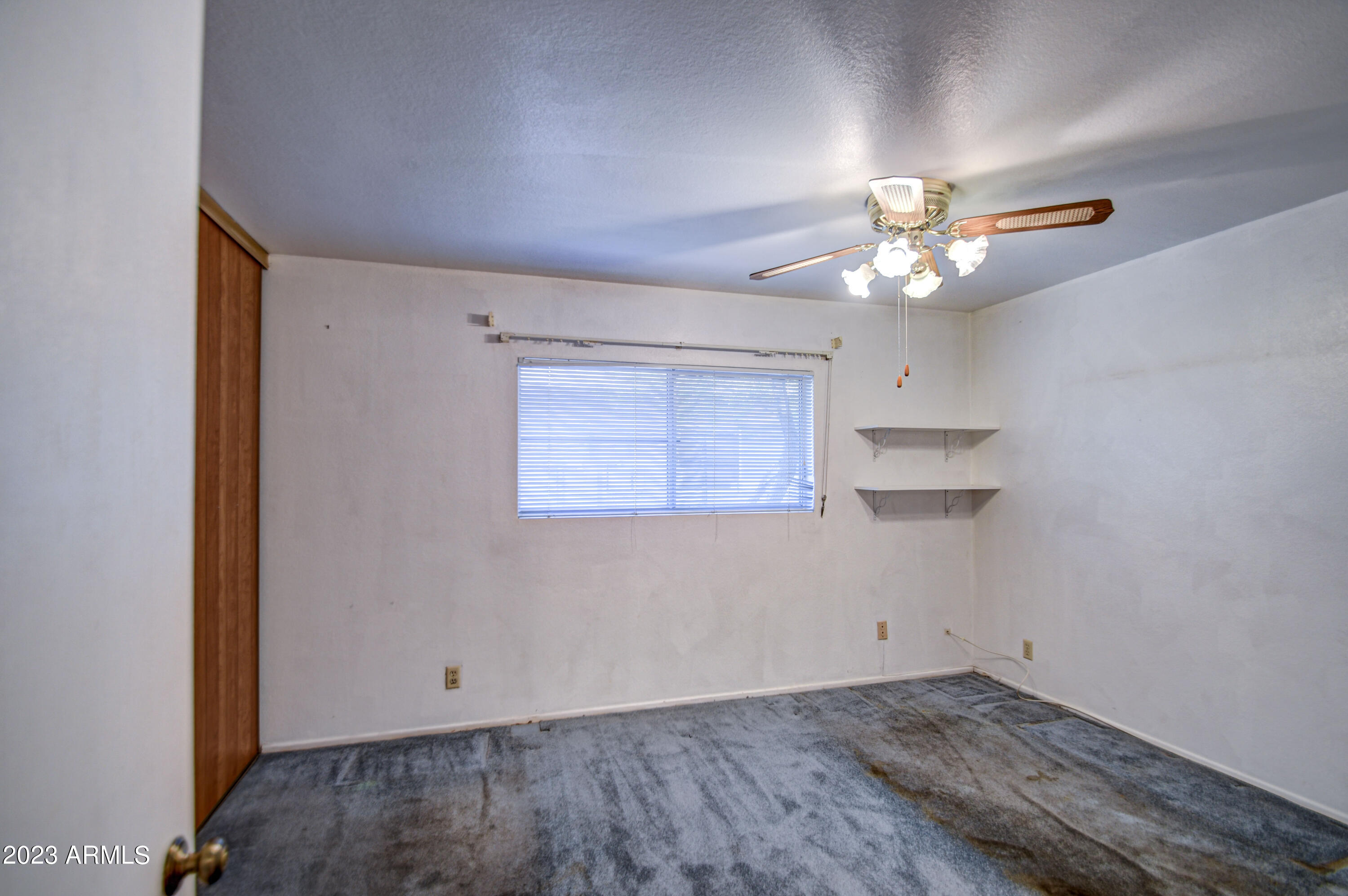 6414 South Newberry Road, Unit B Tempe, AZ 85283 - Photo 13 of 30 Primary Bed 1
