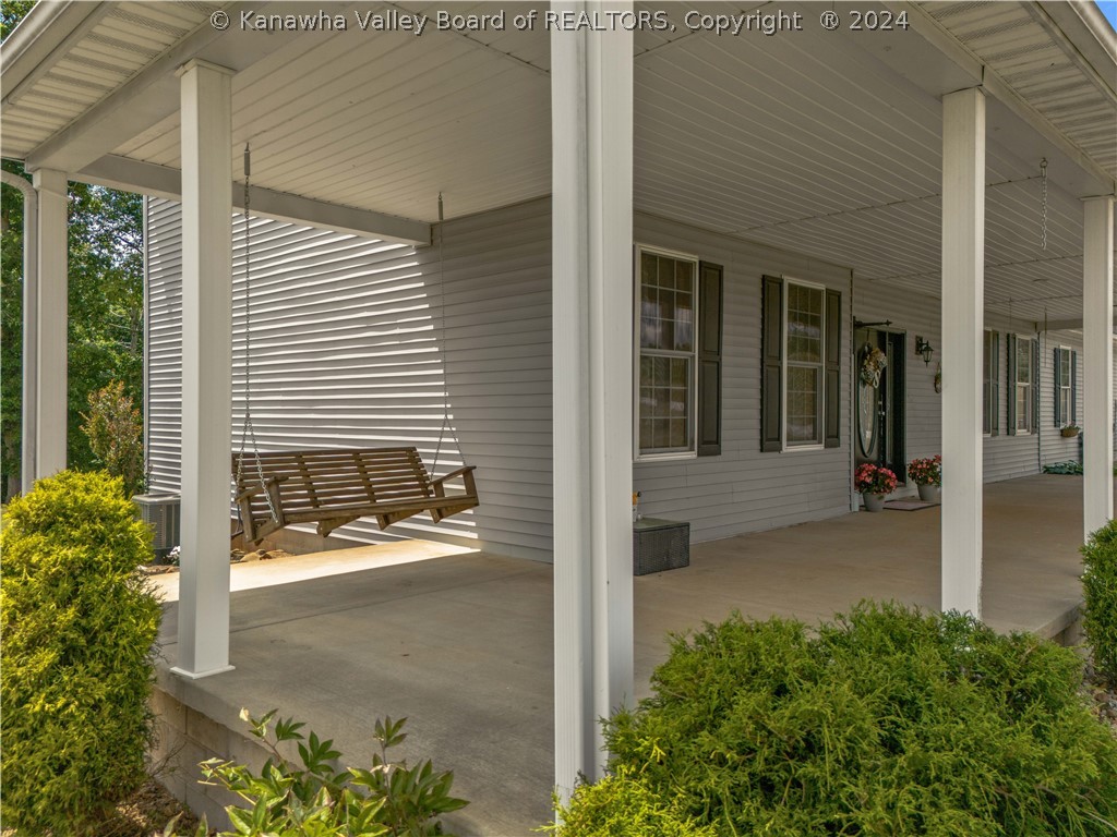 617 Sycamore Drive Ripley, WV 25271 - Photo 11 of 50 Gallery Image 11