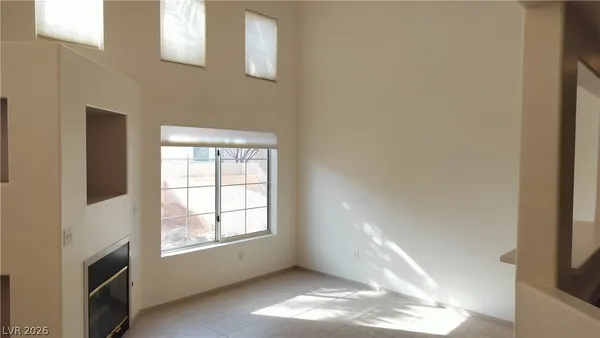 $1,600 | 67 Belle Maison Avenue, Las Vegas, NV 89123