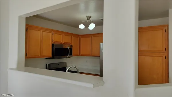 $1,600 | 67 Belle Maison Avenue, Las Vegas, NV 89123