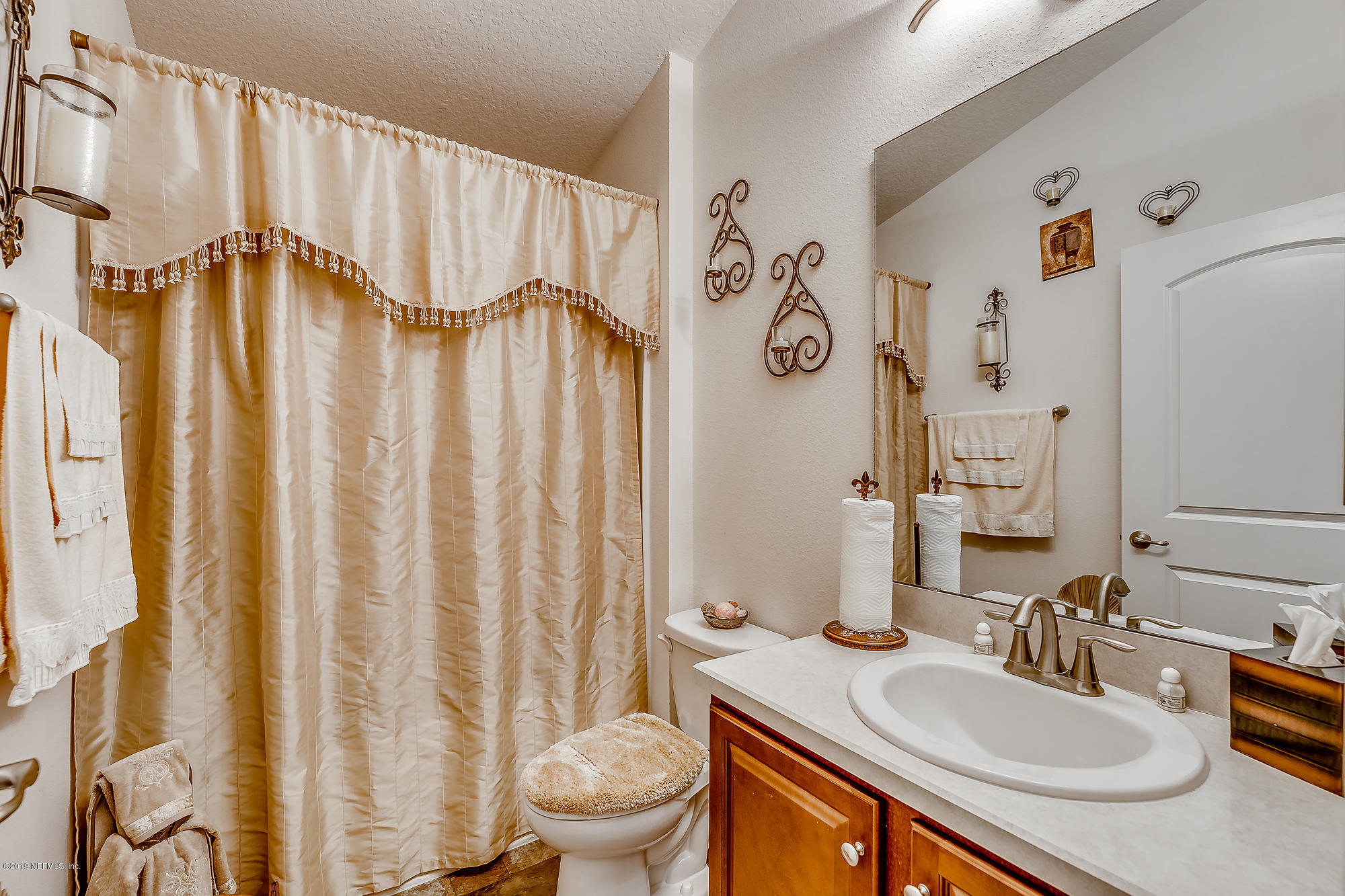 5892 Royalty Road Jacksonville, FL 32254 - Photo 16 of 30 5892 Royalty Rd-4163