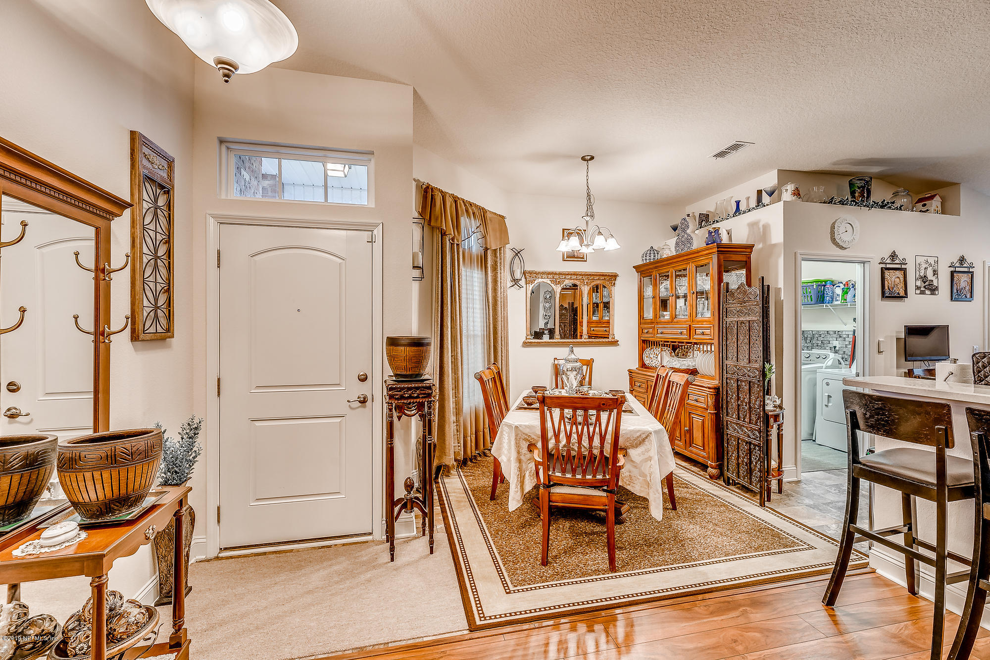 5892 Royalty Road Jacksonville, FL 32254 - Photo 5 of 30 5892 Royalty Rd-4108