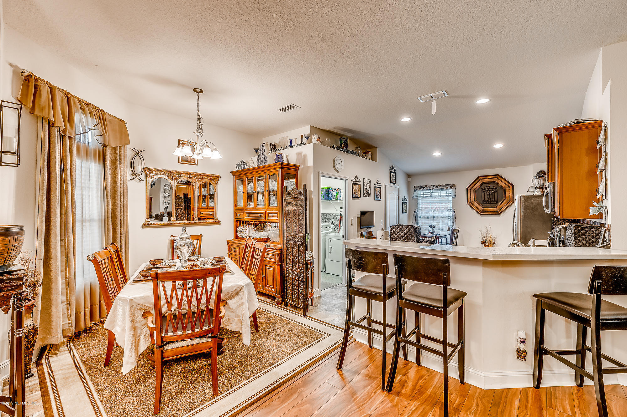 5892 Royalty Road Jacksonville, FL 32254 - Photo 7 of 30 5892 Royalty Rd-4118