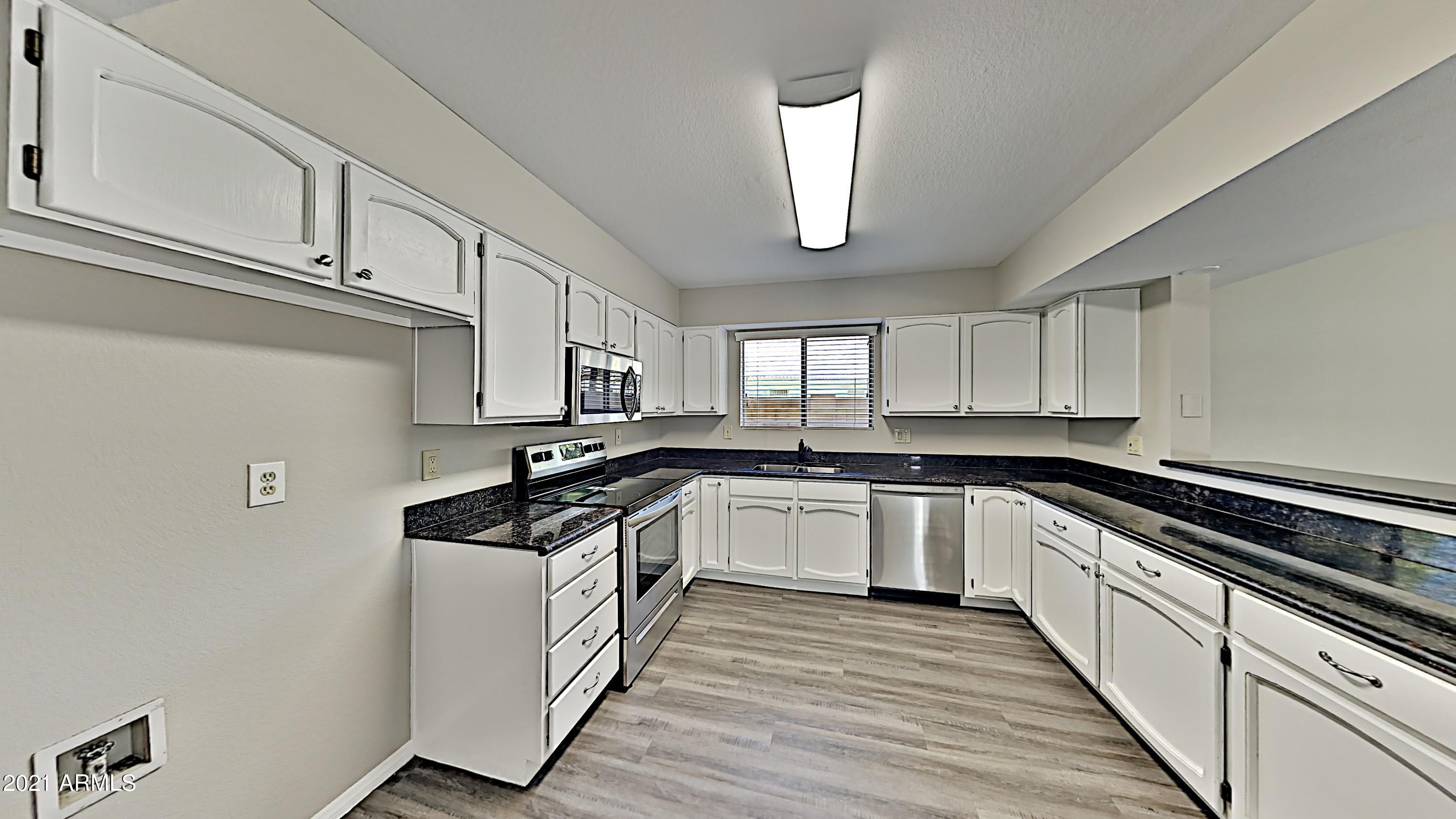 25 South Ocean Drive Gilbert, AZ 85233 - Photo 6 of 17 5_Image_ieMzYxepgn