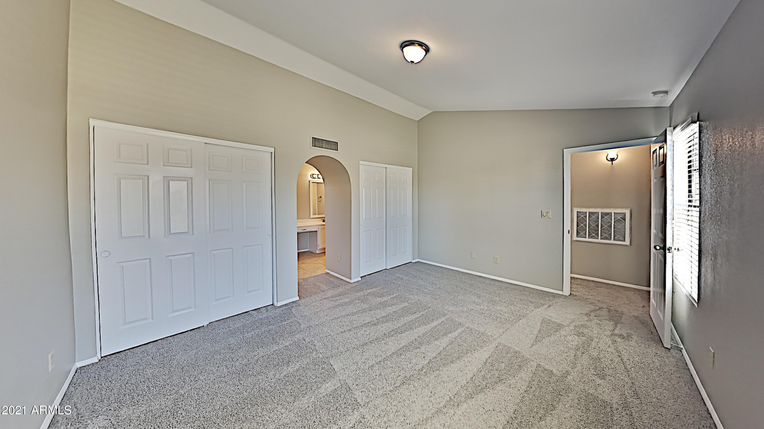 25 South Ocean Drive Gilbert, AZ 85233 - Photo 9 of 17 8_Image_KanDCwE7xu