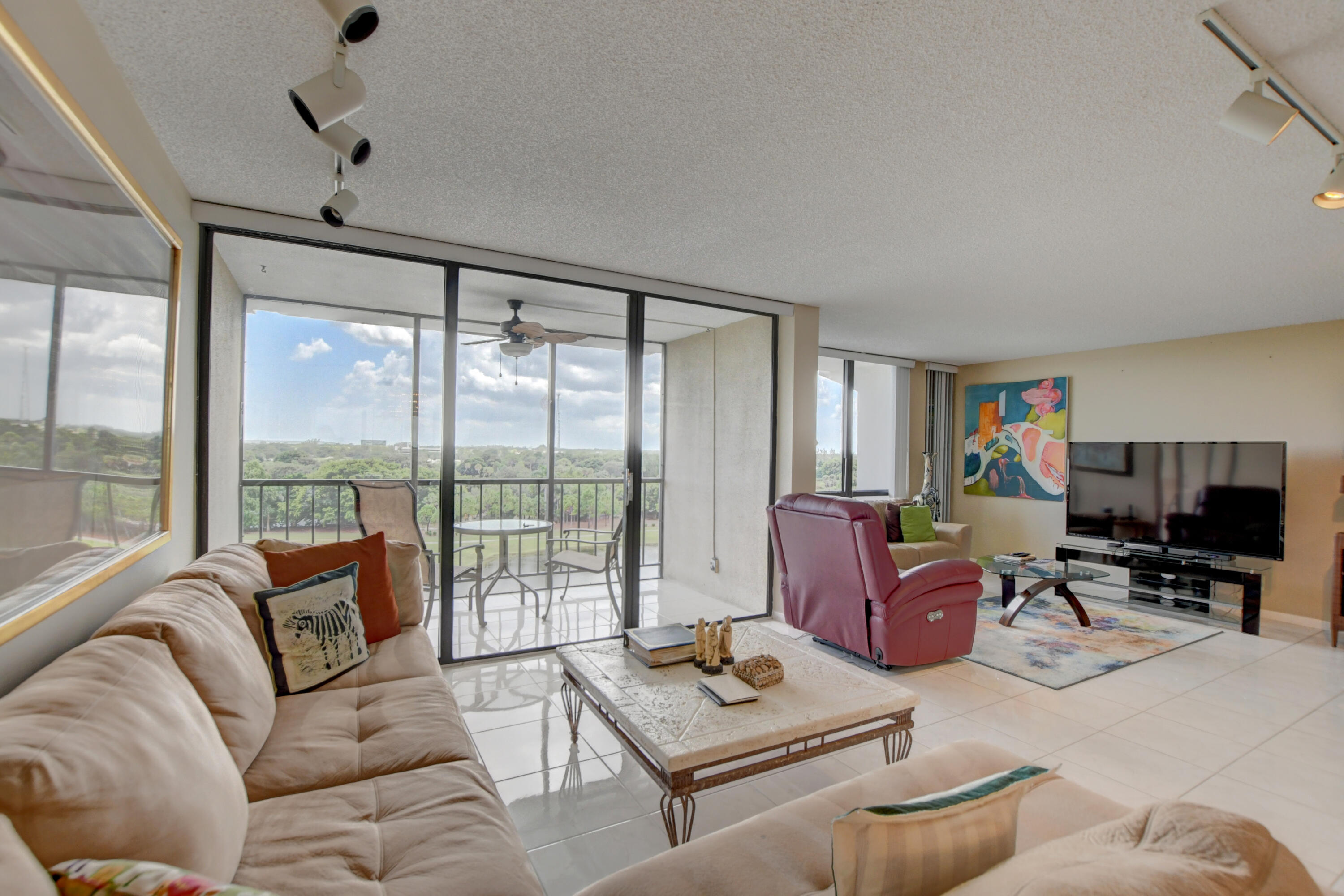 7768 Lakeside Boulevard, Unit 586 Boca Raton, FL 33434 - Photo 1 of 51 05_ebf_3091_2_3_4_5