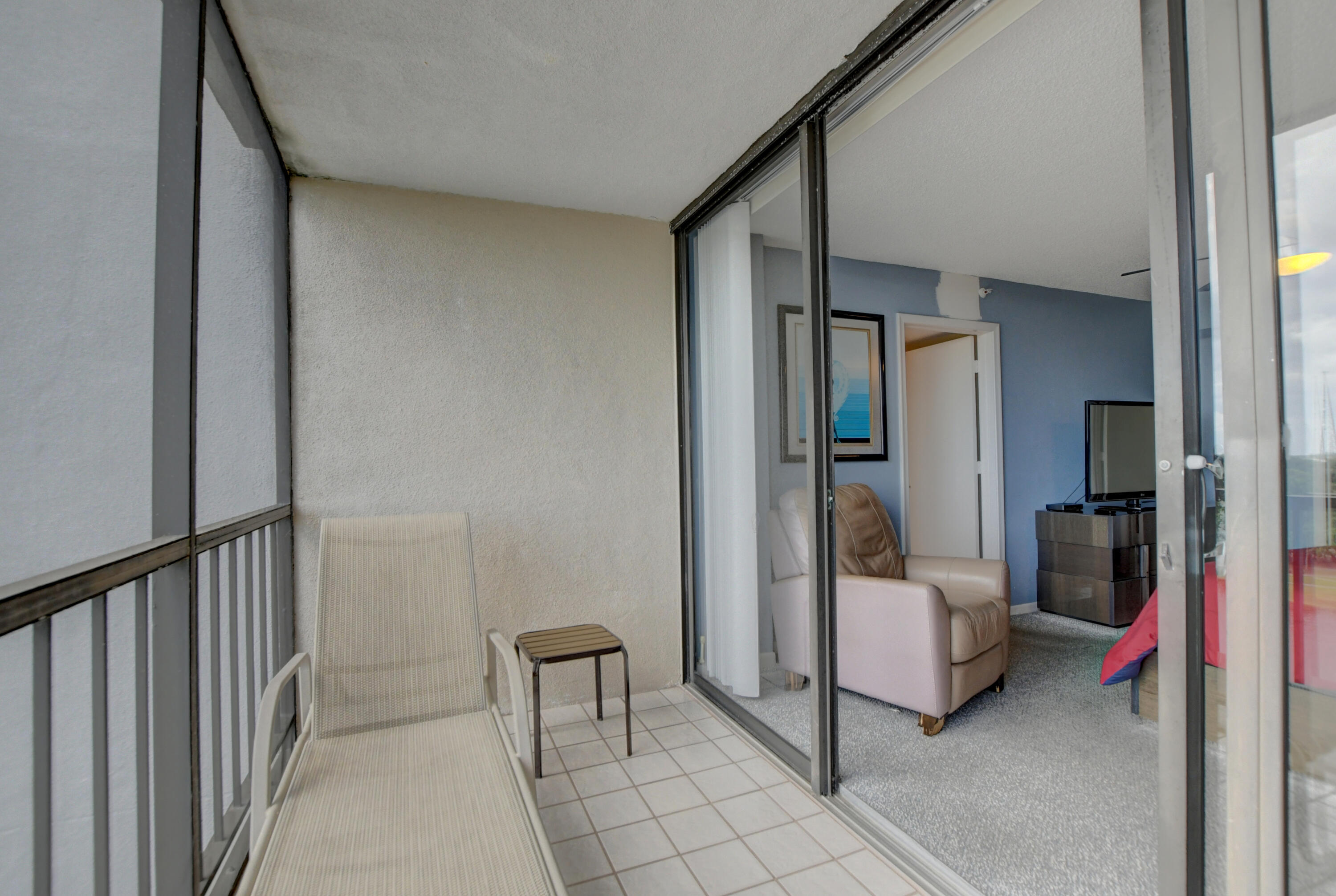 7768 Lakeside Boulevard, Unit 586 Boca Raton, FL 33434 - Photo 22 of 51 25_ebf_3191_2_3_4_5