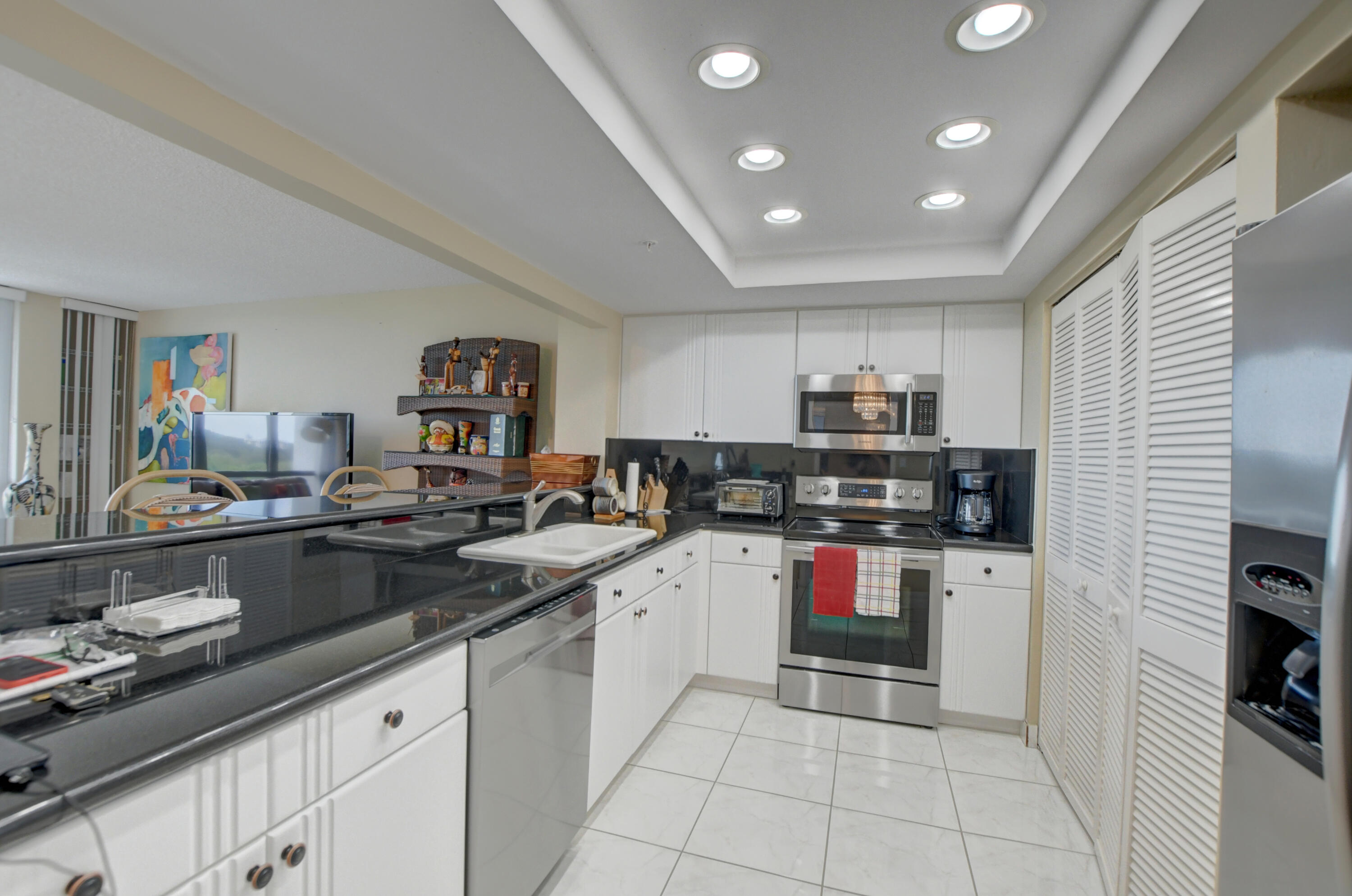 7768 Lakeside Boulevard, Unit 586 Boca Raton, FL 33434 - Photo 5 of 51 10_ebf_3116_17_18_19_20