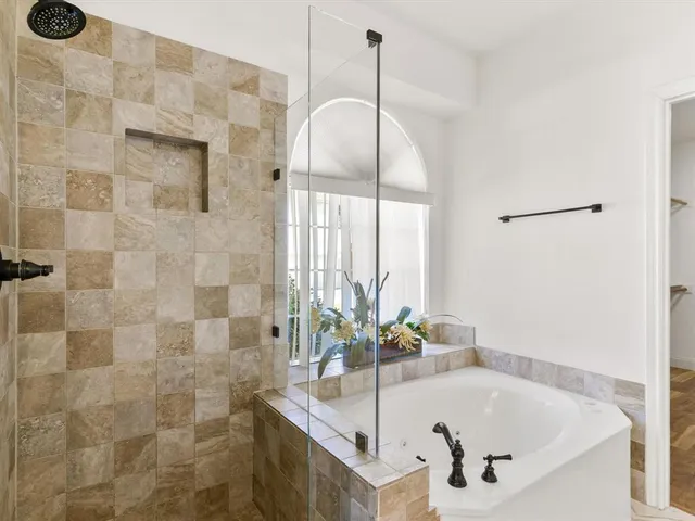 $645,000 | 118 Wentwood Drive, Murphy, TX 75094