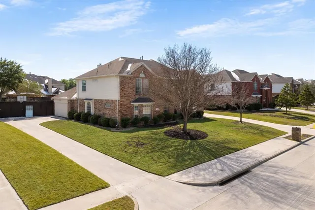 $645,000 | 118 Wentwood Drive, Murphy, TX 75094