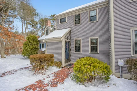 $389,000 | 1160 Phinneys Lane, Unit 2B, Centerville, MA 02632