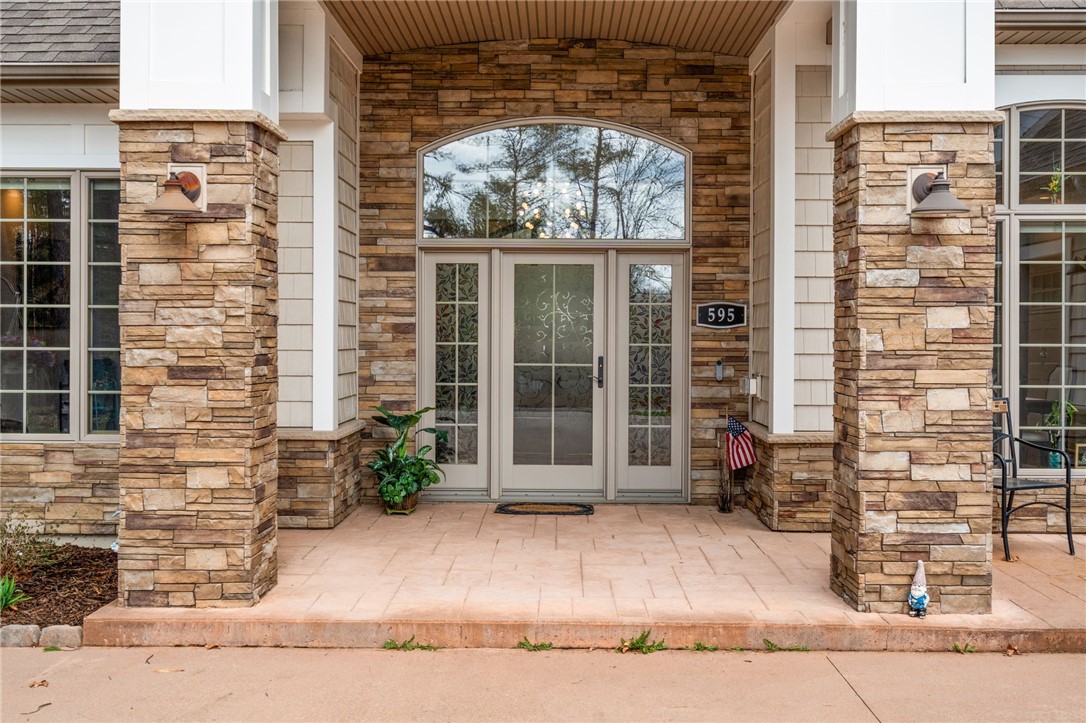 595 Sherman Farm Road Burrillville, RI 02830 - Photo 2 of 37