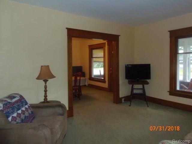 1315 West Cohoctah Road Howell, MI 48855 - Photo 5 of 23 P7310387.JPG